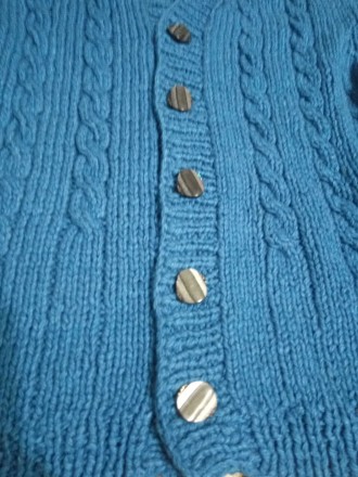 Кардиган кофта вязанная на мальчика 130-150см синяя шерстяная
Очень теплая, удо. . фото 5