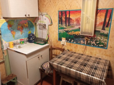 Квартира находится рн Подстанции, в жилом советском состоянии, есть мебель , хол. Гагарина. фото 3