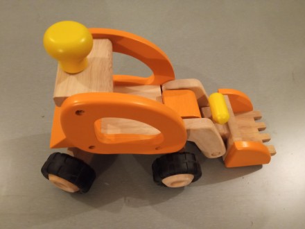Прекрасная высококачественная игрушка из дерева производства немецкой компании G. . фото 3