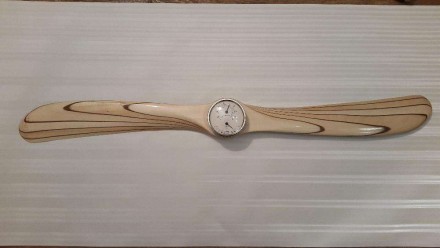 Часы, Термометр, Барометр встроенные в деревянный пропеллер для Вашего интерьера. . фото 3