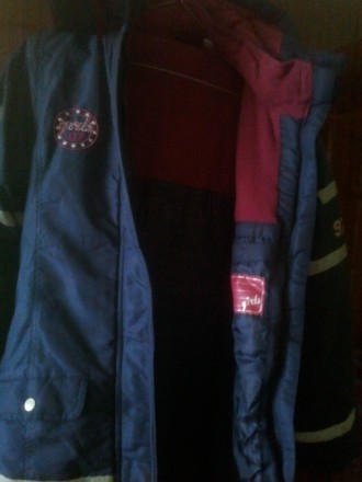 Новая куртка(этикетку срезали) для девочки не маркого цвета с светоотражающими п. . фото 3