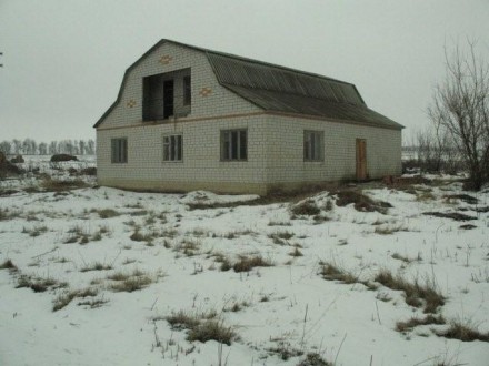 Дом 7 км от центра Царичанки новой постройки, ракушняк облицован кирпичом, ж/б п. . фото 3