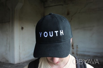 
 Черная кепка Youth
Не жаркая, идеально подойдет для летней жары
Материал: 100%. . фото 1