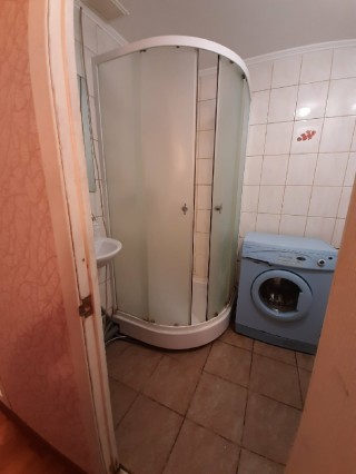 Сдам 1-к. кв 49 г.Дивизии Трэш любой срок 2 сп.м.3/9. Херсон. фото 1 Сдам 1-к. кв 49 г.Дивизии Трэш любой срок 2 сп.м.3/9. Херсон. фото 1