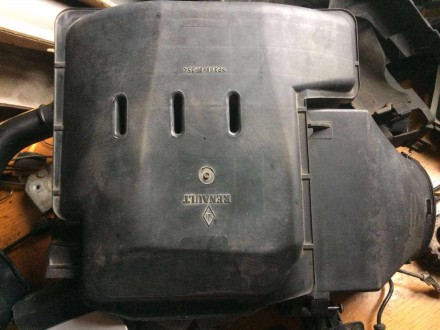Б/у корпус воздушного фильтра Renault Laguna 2, 44605885901, 7700104844,. Кропивницький. фото 1 Б/у корпус воздушного фильтра Renault Laguna 2, 44605885901, 7700104844,. Кропивницький. фото 1