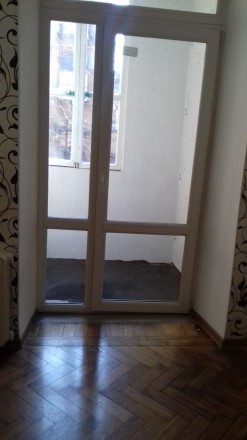 Сдам комнату в коммуне на Ольгиевской. Мебель, балкон, есть своя стиральная маши. Приморский. фото 5