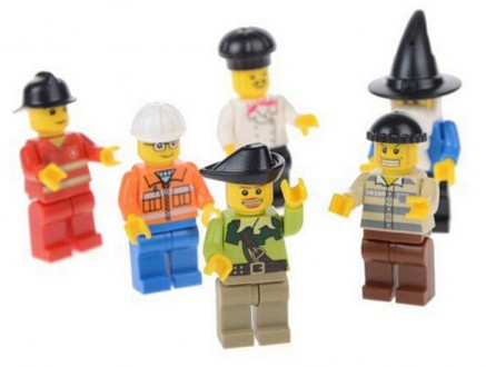Продам Лего чоловічків - цивільні громадяни, чаклун, ковбой, будівельник, кухар,. . фото 4