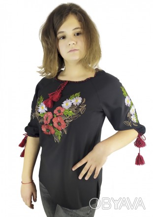 Черная детская вышиванка
Классическая вышитая блузка для девочки в черном цвете . . фото 1