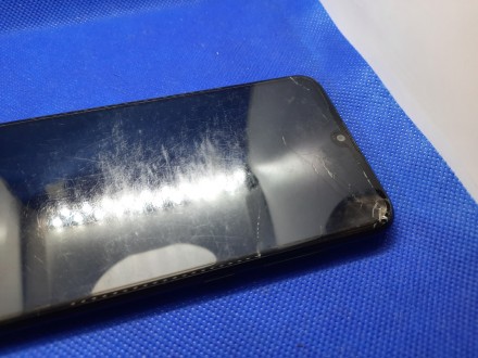 
Смартфон б/у Huawei Y7 2019 #7867
- в ремонте не был
- экран рабочий есть желти. . фото 4