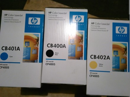 Картридж HP 642A yellow CB402A для принтера LJ CP4005dn. . фото 3