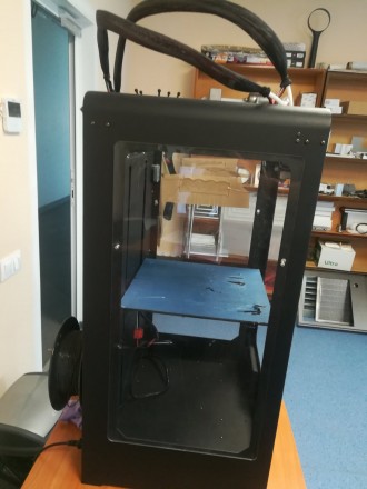Описание
Б.у. состояние нового
3Д принтер CreatBot DX Plus это новейший 3D при. . фото 4