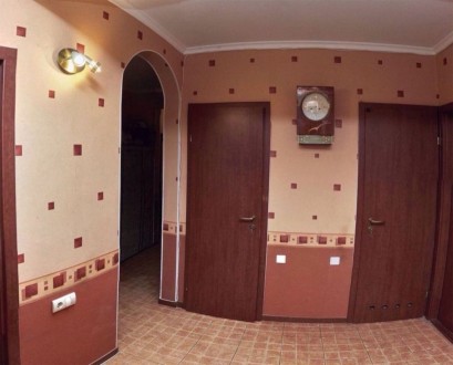  Квартира в хорошем жилом состоянии, 4 спальни, 1 гостиная, большая кухня 13m #1. Киевский. фото 11