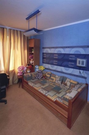  Квартира в хорошем жилом состоянии, 4 спальни, 1 гостиная, большая кухня 13m #1. Киевский. фото 7