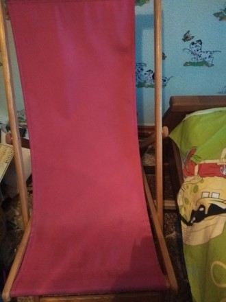 Новое кресло шезлонг для дачи или рыбалки, каркас из натурального дерева.
Смотри. . фото 3