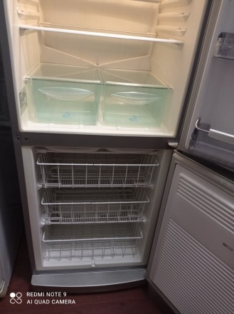 холодильник в хорошем состоянии. . фото 5