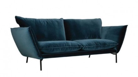 Дизайнерский двухместный диван Lutta выглядит лаконичным и одновременно элегантн. . фото 3