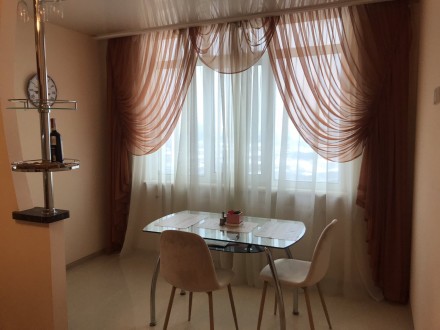 В продаже 1-комнатная квартира с дизайнерским ремонтом в новом заселенном жилом . Малиновский. фото 10