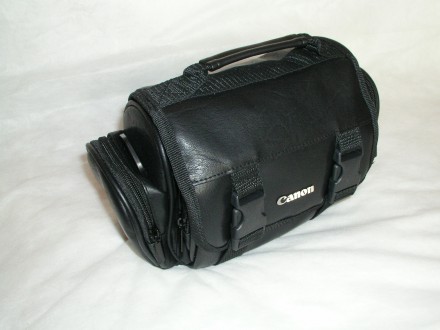 Сумка к цифровой камере Canon DSLR

Цвет: Чёрный
Материал: Искусственная кожа. . фото 4