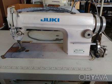 Промышленная швейная машинка Juki б/у.
Имеет 3-х фазный двигатель 380 вольт.

. . фото 1