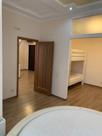 Продам семейную 2-х комнатную квартиру от первого собственника в комплексе бизне. Киевский. фото 11