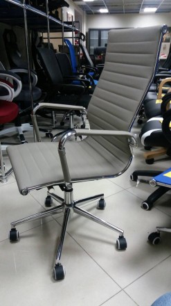 В данном кресле используется механизм качания кресел Deep Titl (DT). Он представ. . фото 2