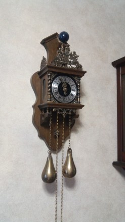Предлагаю антикварные голландские настенные часы, выполненные в знаменитом стиле. . фото 4
