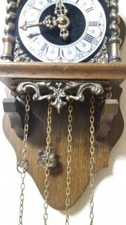 Предлагаю антикварные голландские настенные часы, выполненные в знаменитом стиле. . фото 3