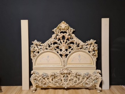 Продам роскошную кровать в стиле Барокко размеры 160-200см.. . фото 2