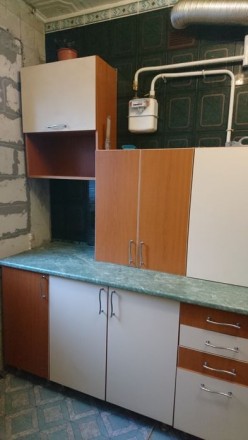 Кухонный гарнитур ЛДСП, цена 6000 грн. Реальному покупателю торг.
Общий размер 3. . фото 4