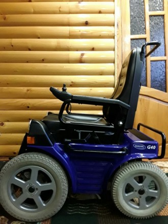 Инвалидные коляски с электроприводом.фирма Invacare G40 Германия
максимум Нагру. . фото 2