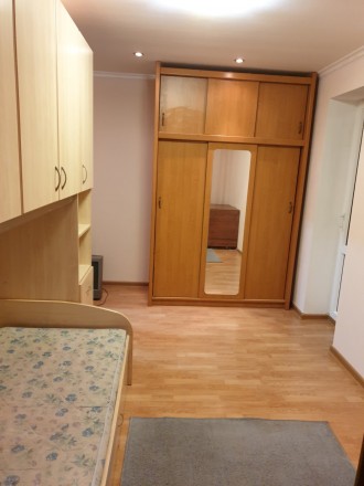 Квартира находится на ул Гладкова, с евро ремонтом, раздельными комнатами, всей . 12-Квартал. фото 9