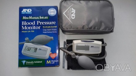 Цифровой прибор для измерения артериального давления и частоты пульса, или тоном. . фото 1
