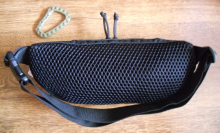 Поясная сумка M-TAC Waist Bag Black – небольшая городская сумка удобного ф. . фото 3