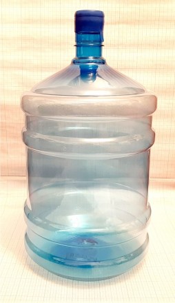 Бутыль пластиковый для питьевой воды, объем 18,9 литров с пробкой. Новый в завод. . фото 3