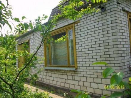 Продаю дачу/жилой частный дом!
Менее 10 км от Киева, 7 соток, 2-х этажный кирпи. . фото 3