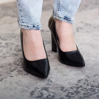 Женские туфли черные Jackie 2593 Туфли женские выполнены из искусственной кожи. . . фото 5