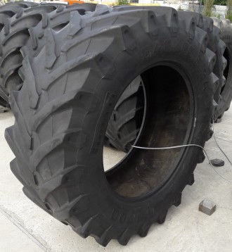 Продам б/у шину 540\65R26 Michelin для тракторов и сельскохозяйственных машин в . . фото 9