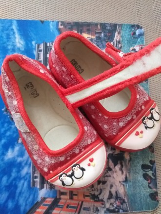 Продам пинетки для девочки красного цвета в хорошем состоянии. Размер обуви - 21. . фото 4