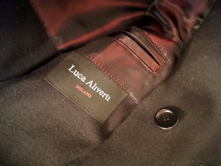 Стильное классическое пальто Luca Aliverti. Надевалось буквально несколько раз. . . фото 6