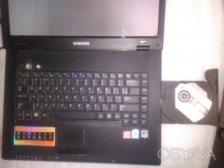 Ноутбук Samsung R60 Plus в комплекте, неисправный.