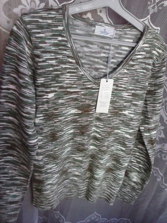 Новый женский пуловер, размер M.
Отправляю Новой почтой или Укр почтой. . фото 3