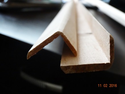 Кутник внутрішній та зовнішній із порід деревини сосни, вільхи та липи. Довжина . . фото 2