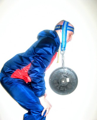 http://athlete.in.ua/


1-шлем-лямка для качания шеи 2-пояс для отягощения.. . . фото 3