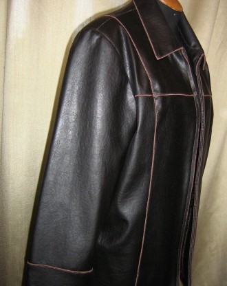 Стильная куртка, со спец. эффектом потертости швов.. . фото 6