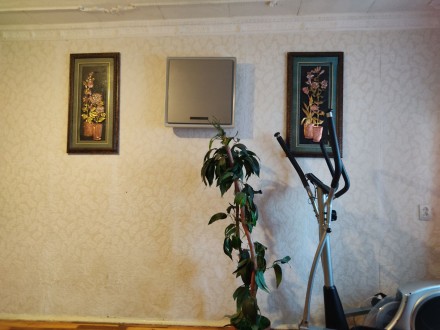Квартира находится на ул Янгеля, с ремонтом косметическим, раздельными комнатами. Титова. фото 8
