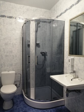 Нещодавно в Києві були відкриті для постояльців апартаменти "Рилєєва 25&quo. Подол. фото 4