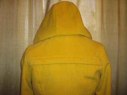 Продам желтое полу-пальто NEXT из кашемира, в хорошем состоянии. . фото 6