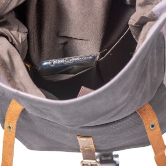 Реально крутой роллтоп.Этот рюкзак стилизован под армейский солдатский рюкзак-ра. . фото 8