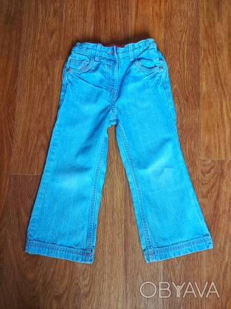 Красивые и стильные голубые джинсики прекрасно будут смотреться на девочке 3-4 л. . фото 1