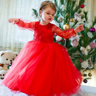 Пышные нарядные платья для Ваших маленьких принцесс )
В наличии на рост 92-98.
. . фото 2